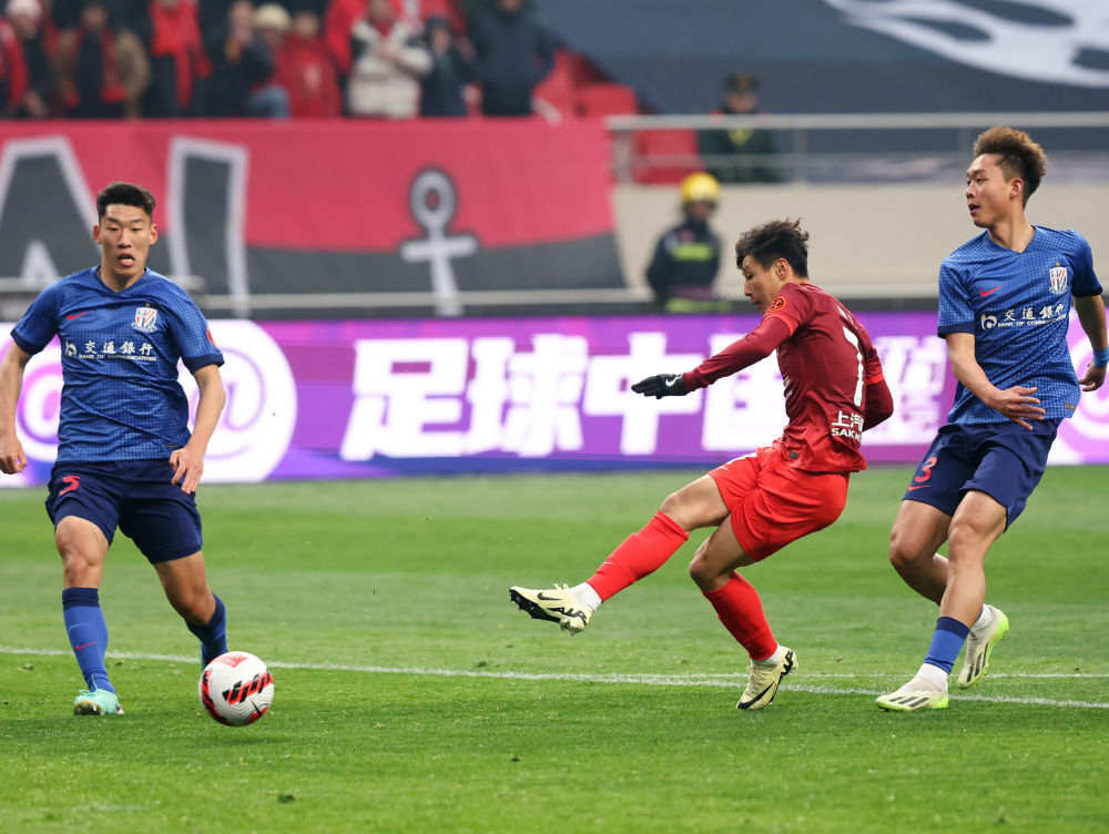 九游体育官网-关于武磊双响+造点！国足3-0大胜新加坡的信息