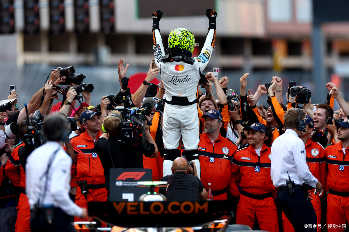 包含F1新赛季揭幕战:维斯塔潘杆位夺冠的词条 包含F1新赛季揭幕战:维斯塔潘杆位夺冠的词条