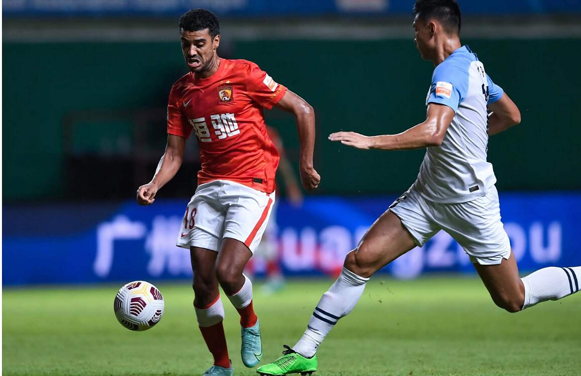 包含广州队保级希望几何?老牌劲旅危机四伏的词条 包含广州队保级希望几何?老牌劲旅危机四伏的词条